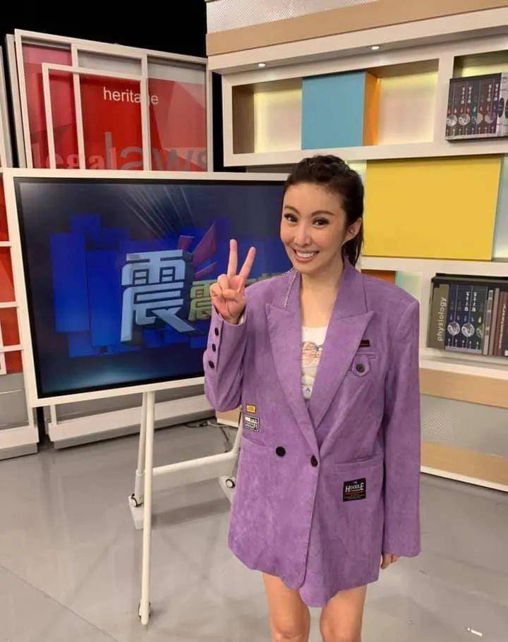 偶像|突然肠爆裂病危！49岁著名女星仍未度过危险期，丈夫拒绝放弃救治