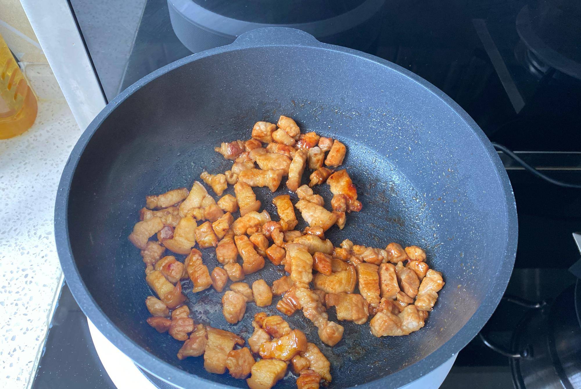 电饭煲|教你一道百变焖饭料汁，各种焖饭想吃随时做，香味浓郁好吃不腻