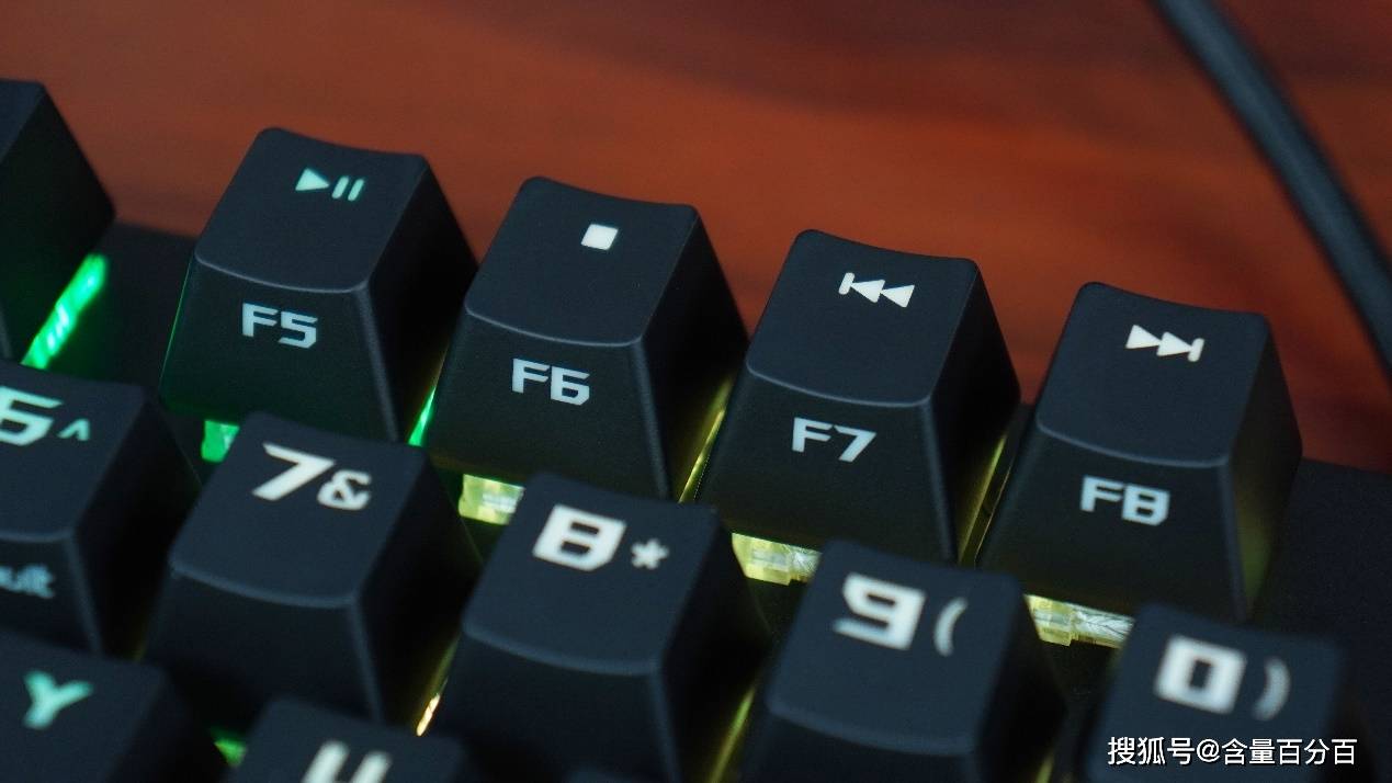 ROG NX冰川蓝轴相当于樱桃什么轴？ROG游侠NX冰川蓝键盘上手体验