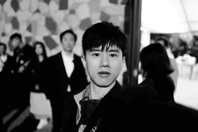 谭咏麟|人民日报点赞,收视三网第一,湖南卫视又打造了一档爆款综艺