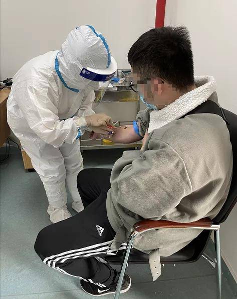 防控|做好疫情防控“守门人” 患者的贴心人