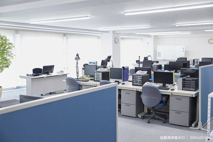 设计想象中的清闲差事，对设计师来说真的存在吗？｜站酷专访某大型出版社设计总监
