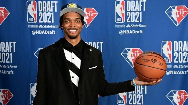 垃圾话大师 布朗尼队友进入nba崭露头角 詹姆斯回应 扎耶尔 全网搜