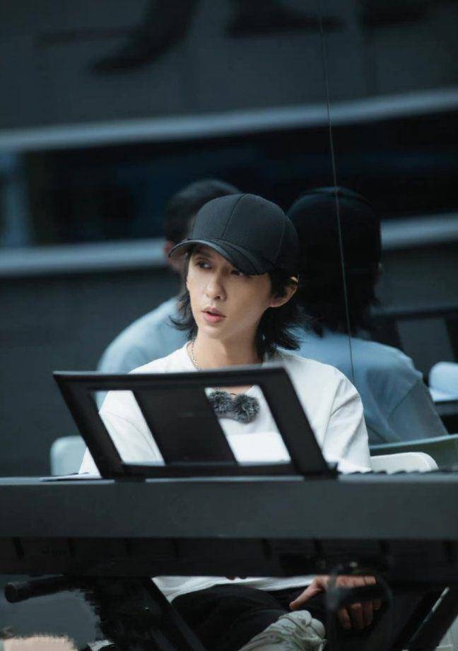 小厚张淇是滚圈“木村拓哉”吧？这真的不是什么日系花美男吗？