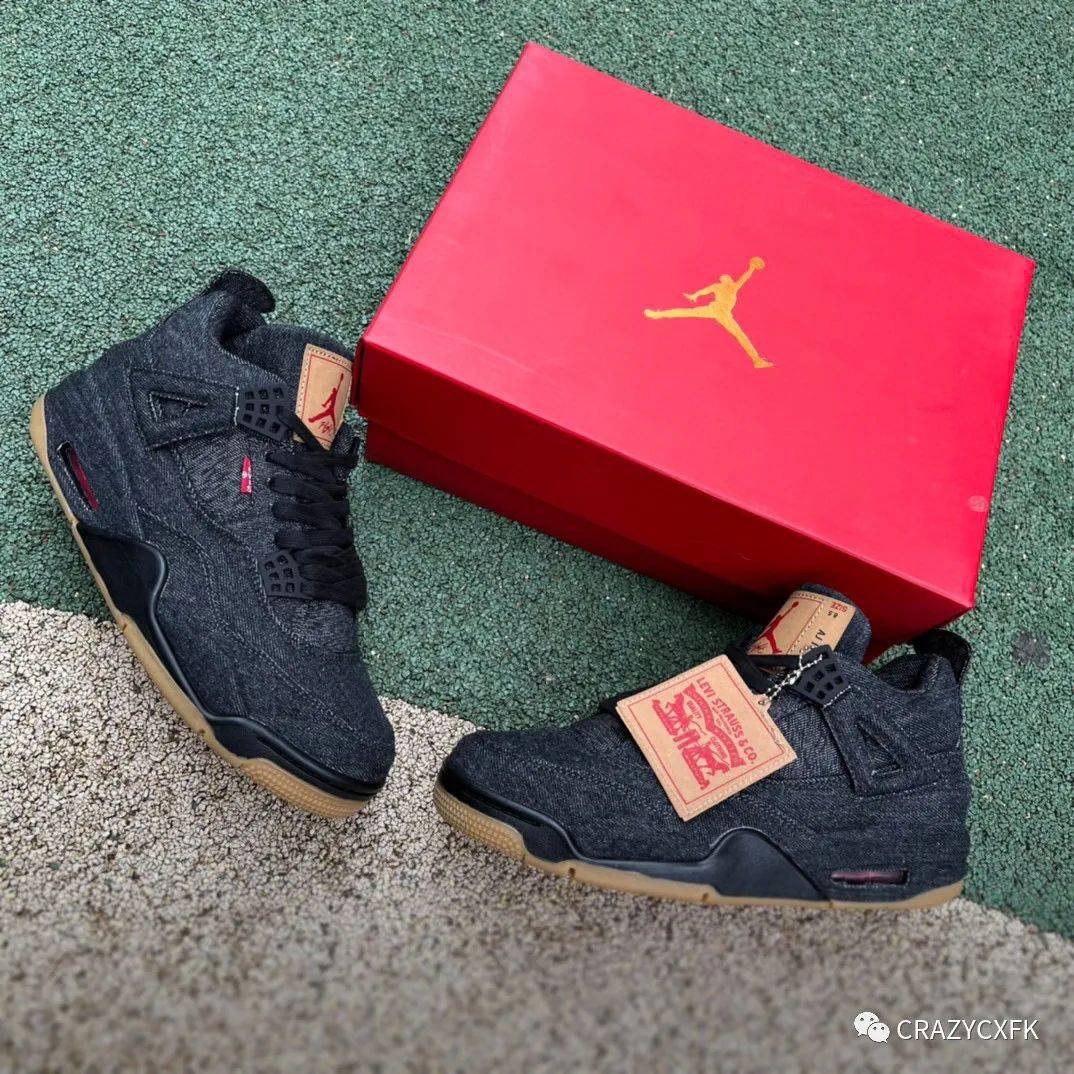 色丹 李维斯乔丹联名 Levis x Air Jordan 4 Retro 黑色丹宁牛仔中帮复古篮球鞋