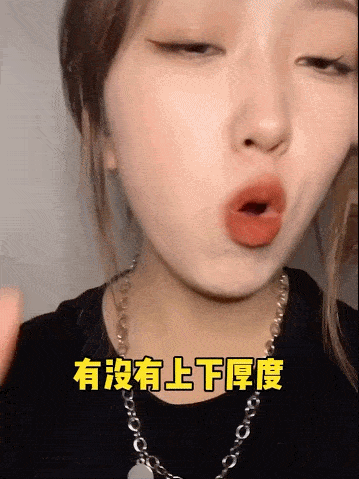 什么 阔腿裤下岗了！今年秋冬这2条裤子火了