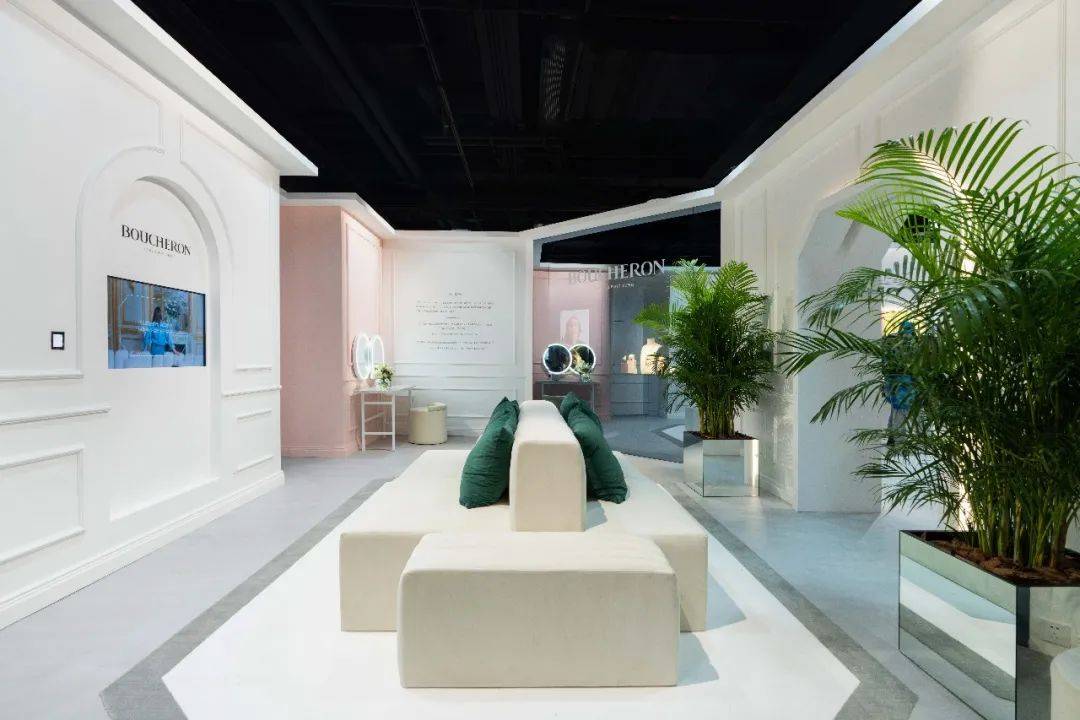 珠宝RR · TRENDS | 跨时空光影涌动