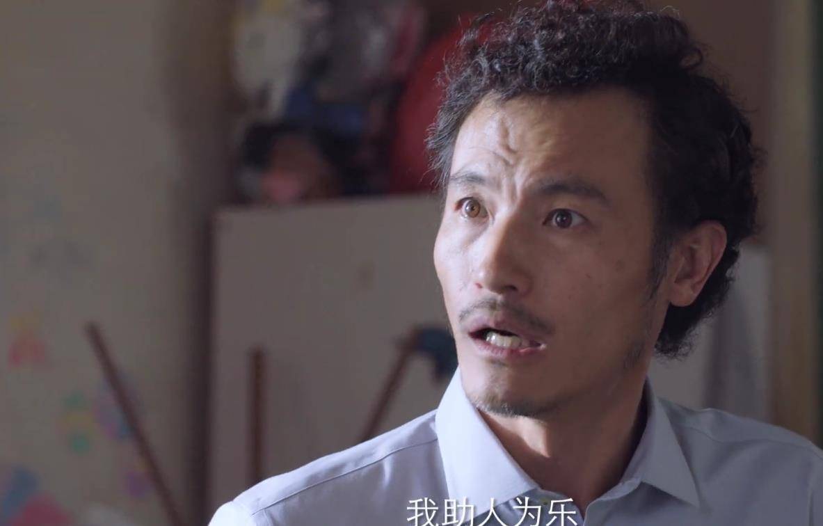 剧情|突围：陈晓上线一集后，就给全剧带来了第一个泪点，剧情步入正轨