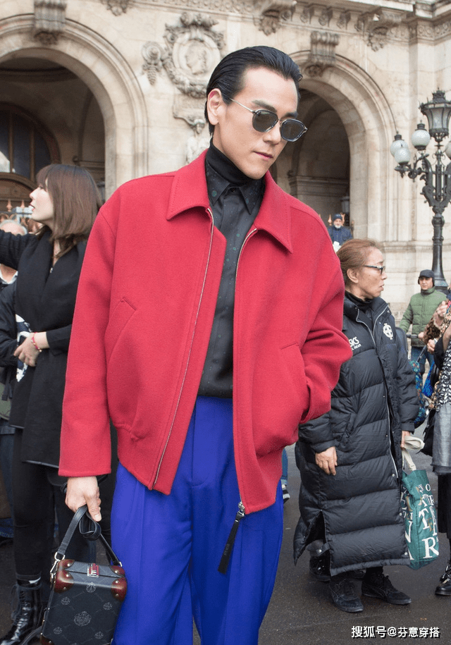 原创彭于晏到国外太会穿了红色夹克配蓝色西装裤大油头帅炸了