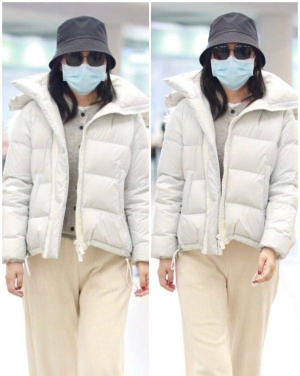 闫妮 闫妮仗着自己瘦了就随便穿,这么肥大的裤子也穿出门,还挺适合的