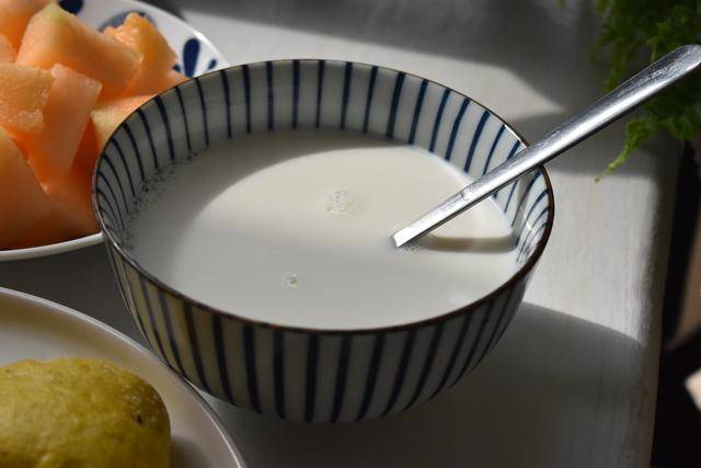 贝贝|我家的家常早餐，简单却营养足味道赞，家人爱吃，做早餐更有动力