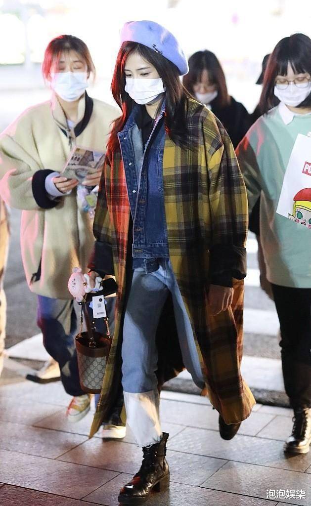 感觉 白鹿穿搭堪称教科书，难穿的混搭风都能搭得好看显气质