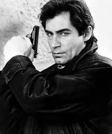 邦德|丹尼尔·克雷格《无暇赴死》谢幕，那些年我们追过的007