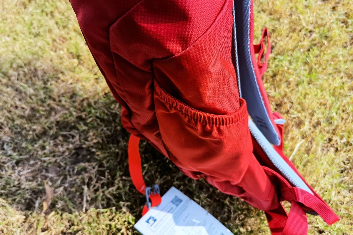 设计 踏秋而行，稳定背负，Deuter多特萤火虫AC LITE18L