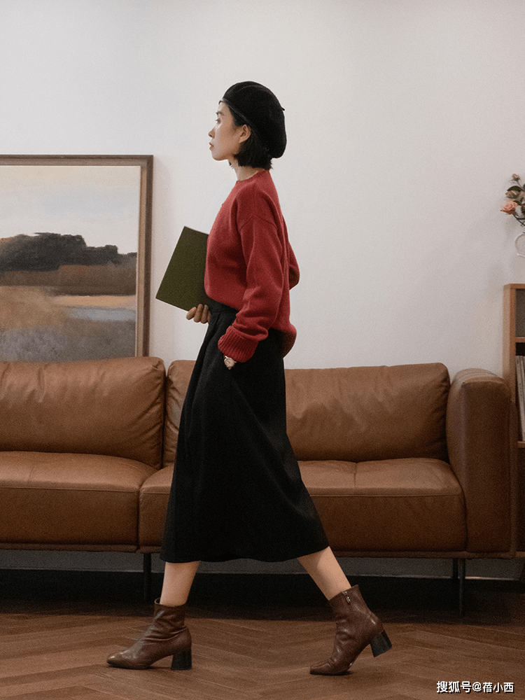 黑色 建议多穿“针织衫”，选择这4种颜色，搭配半身裙、牛仔裤很时髦