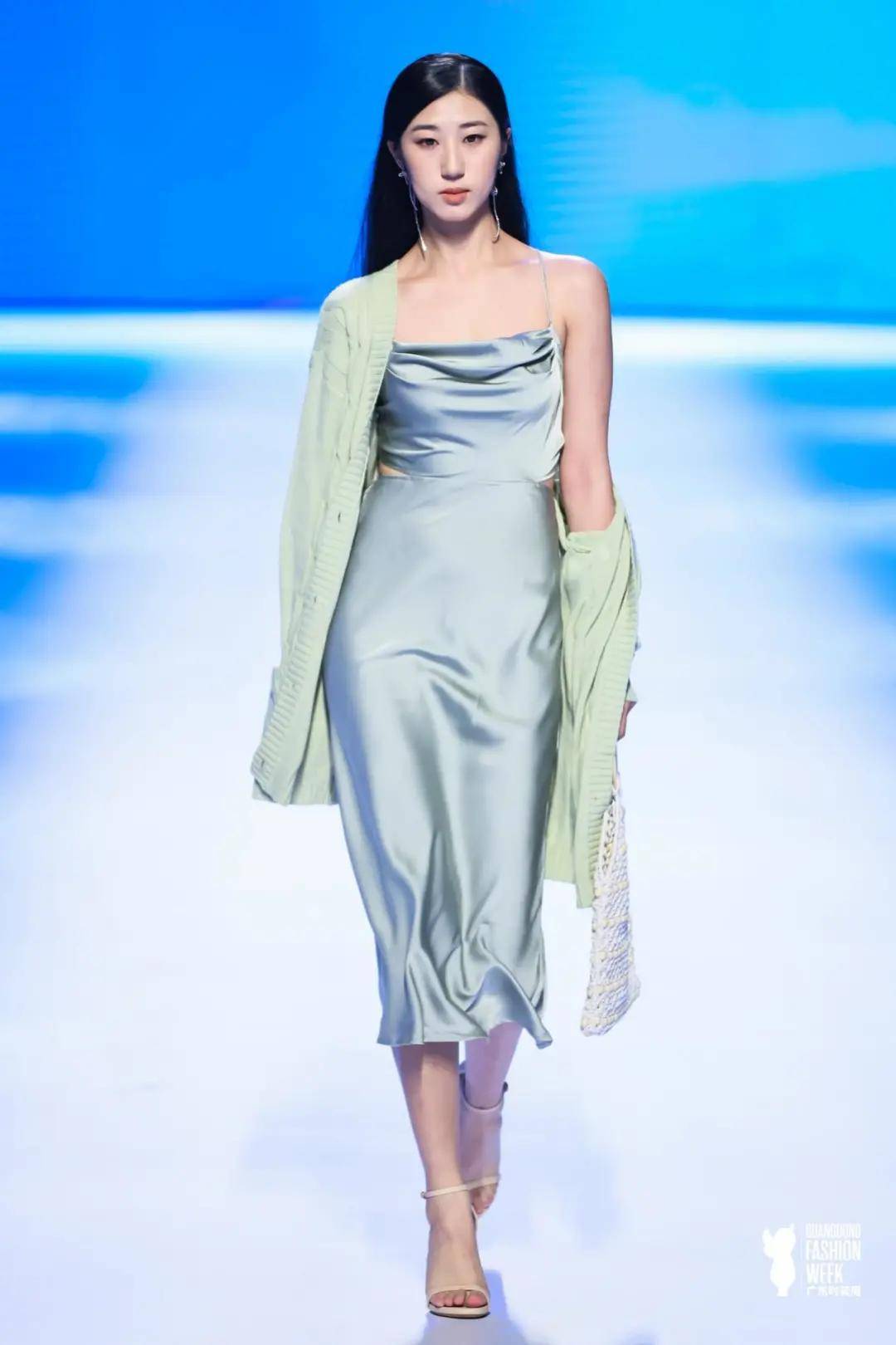 球速 时尚·重定义——2021全球速卖通秋冬时尚发布会成功举办