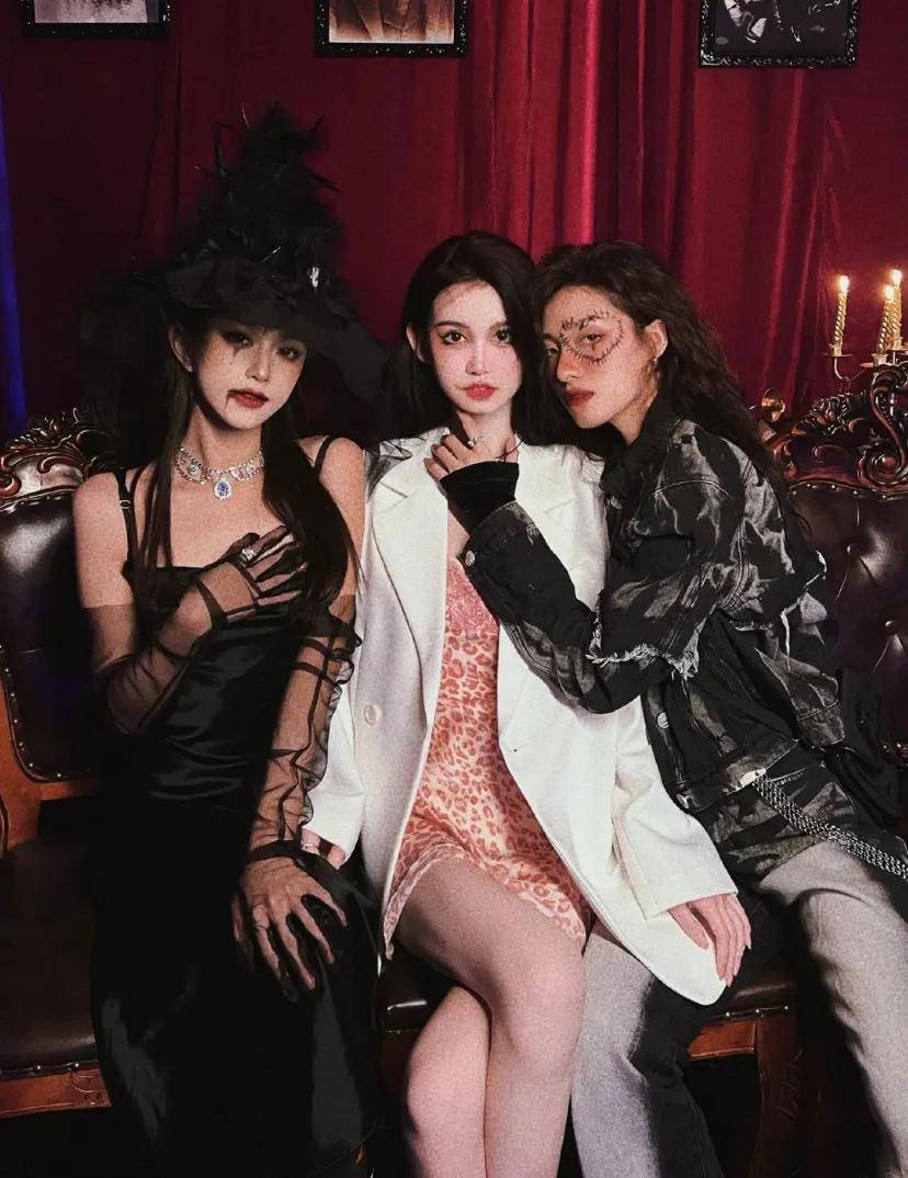 欢乐谷别当鬼了，抓他去出道吧…