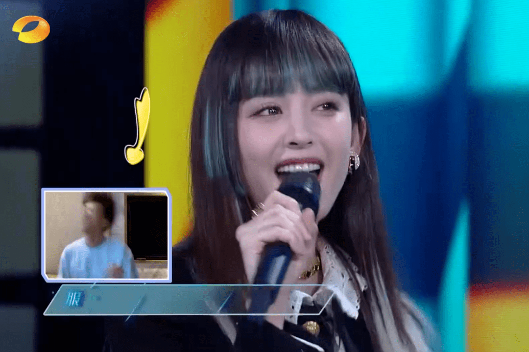 直播女星们近照比美：杨幂国风裙清新，赵丽颖秀细腰，热巴建模脸精致