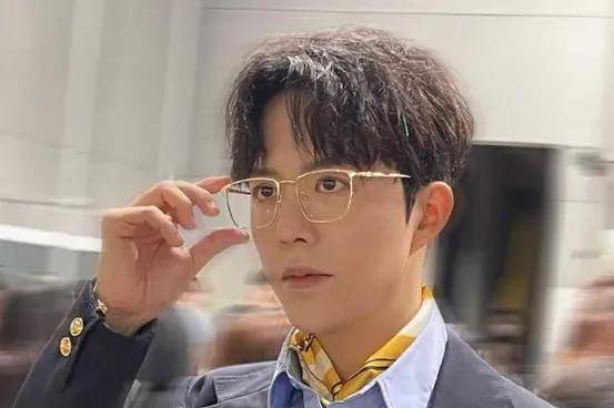 名字|孟美岐凉了？李云迪在内娱待不下去？张雨绮想方设法捧小男友？