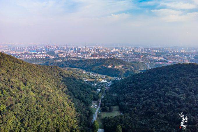 张孝祥|南京浦口老山森林公园，环境优美空气好，是俯揽城市美景的好去处