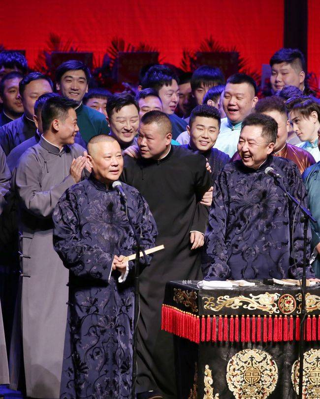 何高峰|相声节目顺序有讲究，看懂这个就明白，为何高峰都是压轴出场