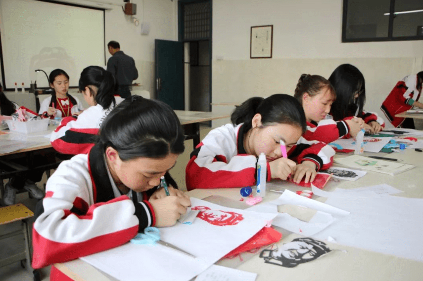 小学六年哪一年比较重要 班主任说出答案 或许和你想 的 不一样 年级