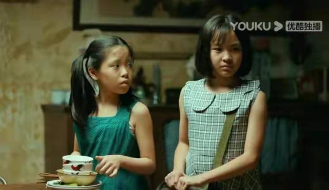 角色|《星辰大海》配角来头不小：认出了伪装者的间谍孤狼，没认出黄蓉