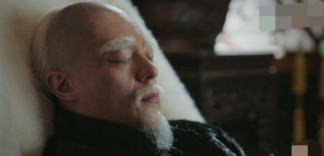 梅花|《如懿传》结局时，霍建华眼前的绿梅发芽，这预示着更大的悲剧