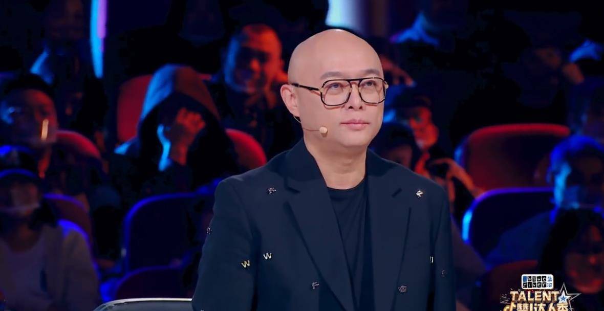 舞台|《达人秀》再次来袭，全新明星观察团互动有料，增加节目趣味性