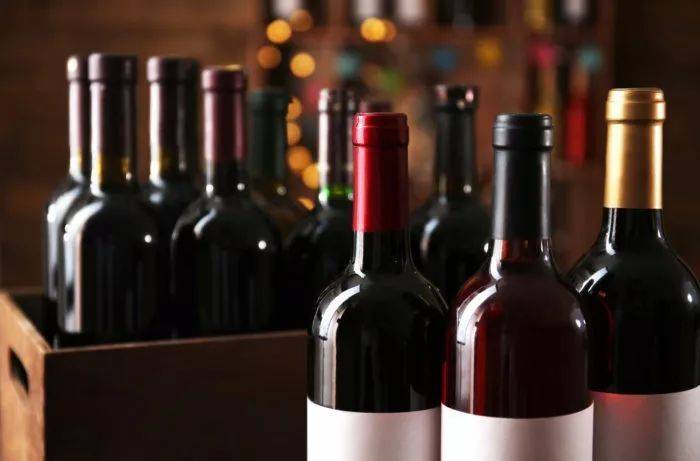 睡眠|睡前喝杯葡萄酒,真的能助眠吗?| 富隆酒业