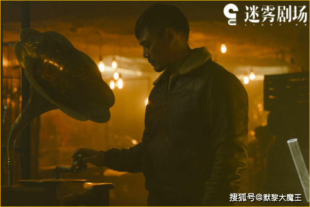 冯绍峰|《八角亭》口碑不佳？爱奇艺又一悬疑剧官宣，看到男主后爆款预定