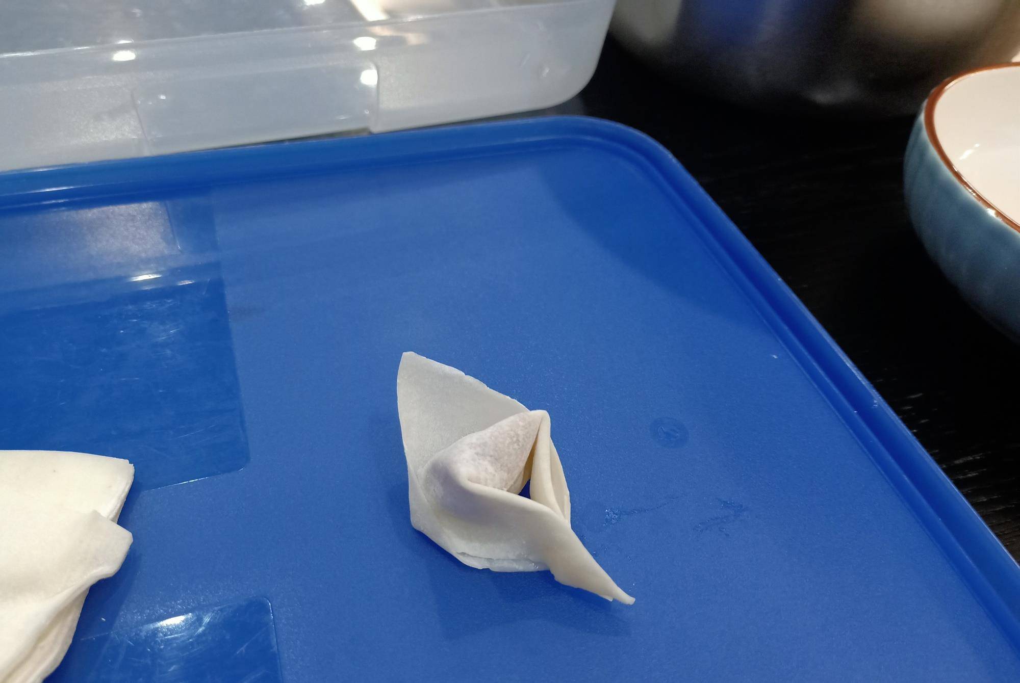 神兽|娘儿俩的早餐火了,不要低估神兽的胃口,满满一桌,转身就光盘