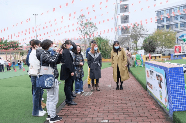 活动|全国足球特色幼儿园平台专家走进四川天府新区华阳幼儿园