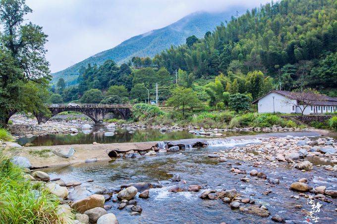 美图|江西上饶武夷山下有一座篁村，拥山抱水，环境优美，却鲜为人知