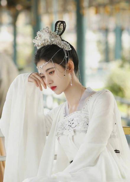 com|《仙剑奇侠传4》官宣来袭！女主敲定鞠婧祎，看清男主：众望所归