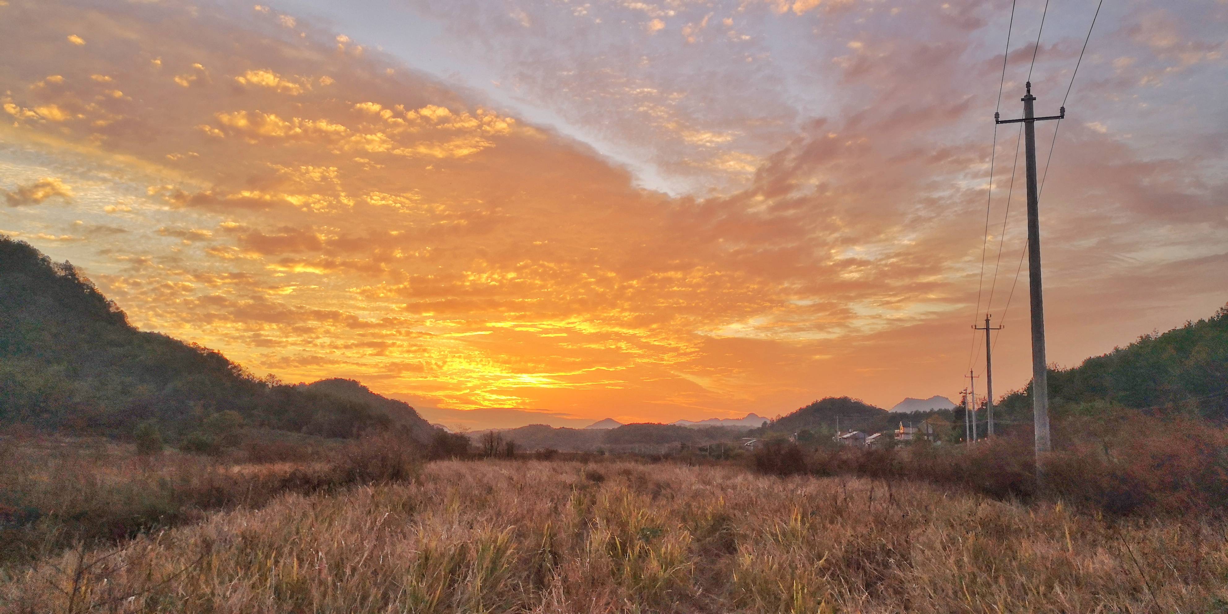 晚霞|金色的田野