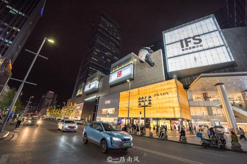 春熙路|成都，新一线中的满分城市，这些地方值得打卡