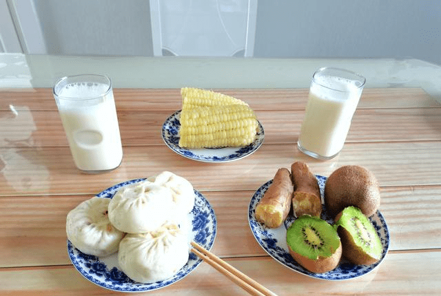 夫妻俩|晒中年夫妻俩的5天早餐，每天不重复，简单好吃健康