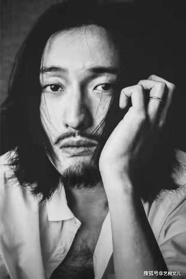 什么|酝酿3年的新片刚及格：“杀死”关谷神奇的王传君，值得吗