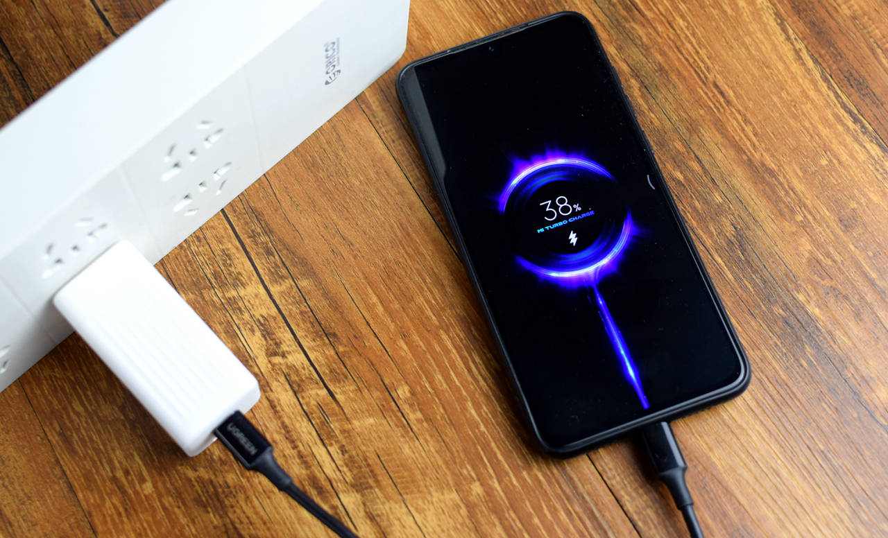 像小米的私有mi turbo快充,不管是用c口还是a口测试,它都支持,可以说