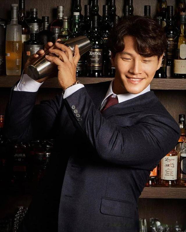 欧巴|宋智孝金钟国真恋爱了,懵智躺金钟国怀里问:欧巴要和我结婚吗?