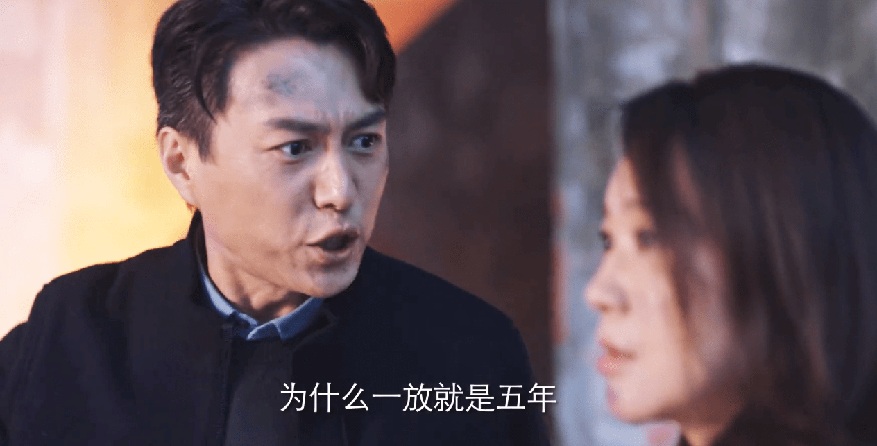 六大|细数《突围》六大谜题:武玲珑背后大佬到底是谁?她是林满江情妇吗?