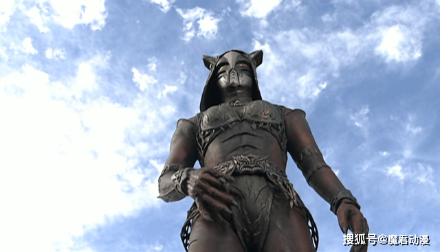 原创假面骑士空我鲨鱼古朗基实力碾压升华空我却败给五代的小动作