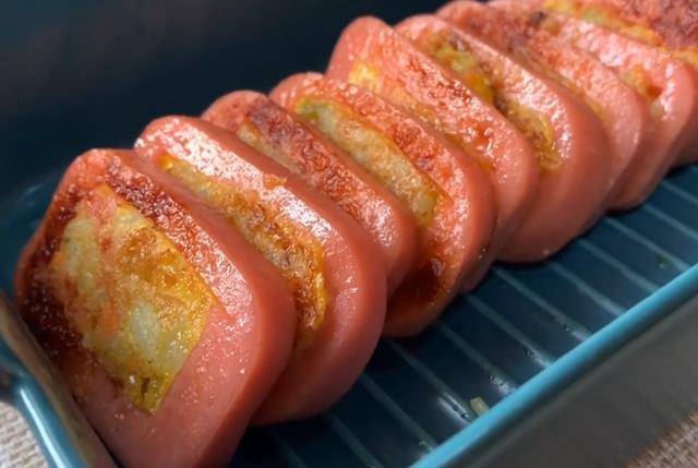 蔬菜|剩米饭别炒着吃了,简单做法方便有食欲,早餐孩子吃上瘾