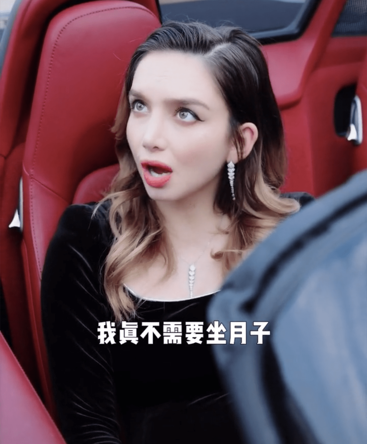 恭喜!千万级网红凯诺梦露夫妇官宣宝宝出生,豪花13万多坐月子