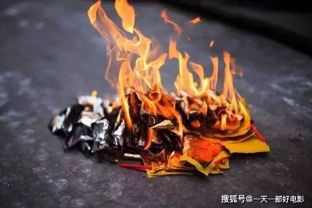 论坛|非作死玩通灵游戏，结果悲剧了《见鬼十法》