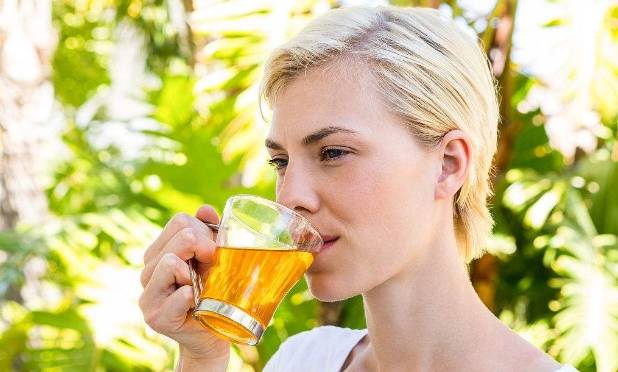 进行|体内湿气重,不妨每天喝杯“暖身水”,助你排出湿毒,身子暖起来