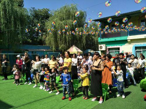 家长|这种“冷暴力”在幼儿园卷土重来，可能孩子正在遭受，父母却不知