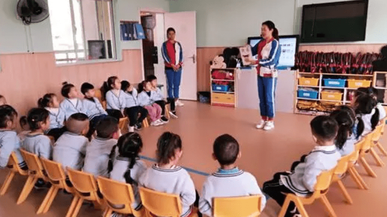 什么|上了小学才知道，公立幼儿园和私立幼儿园的差距，不是一星半点