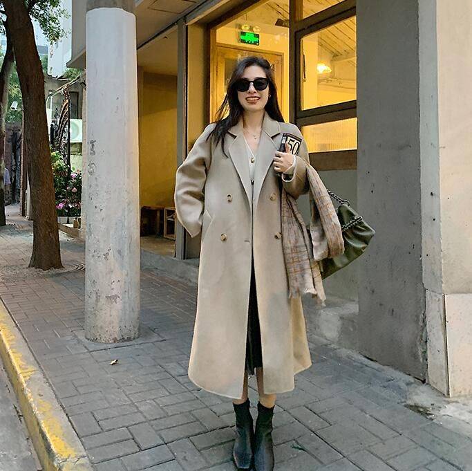 整体 不管挑羽绒服还是大衣，有3个“长度”尽量要避开，会显胖又土气